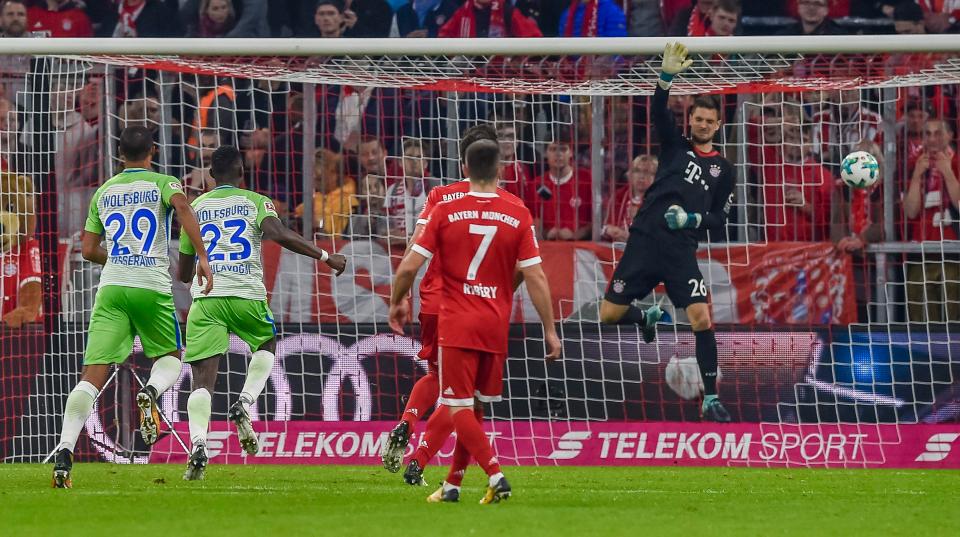  Sven Ulreich howler gave Wolfsburg a lifeline in the second half