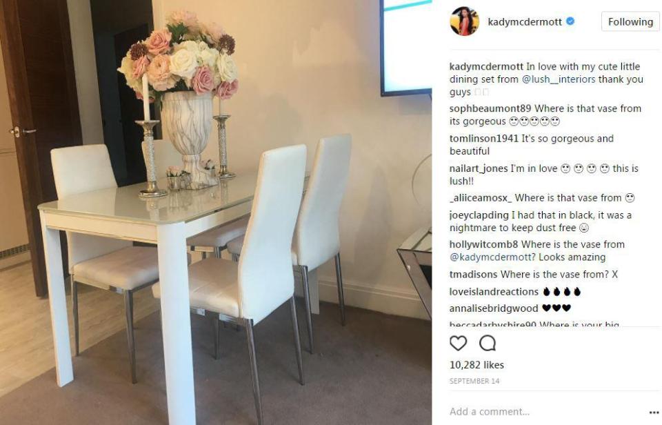  She also posted pics of her new dining table and chairs