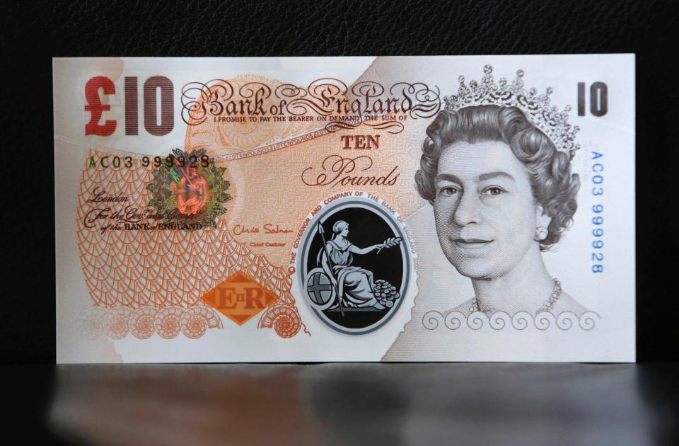  The old £10 note will not be withdrawn from circulation until Spring next year