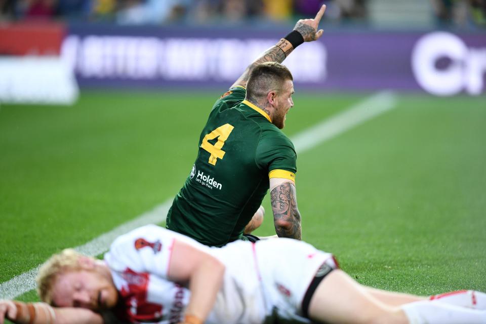  Josh Dugan sealed the Aussies' win, despite James Graham's best efforts