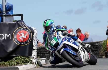  Ivan Lintin races in three classes, the 650cc Supertwin, 600cc Supersport and 1000cc superbike