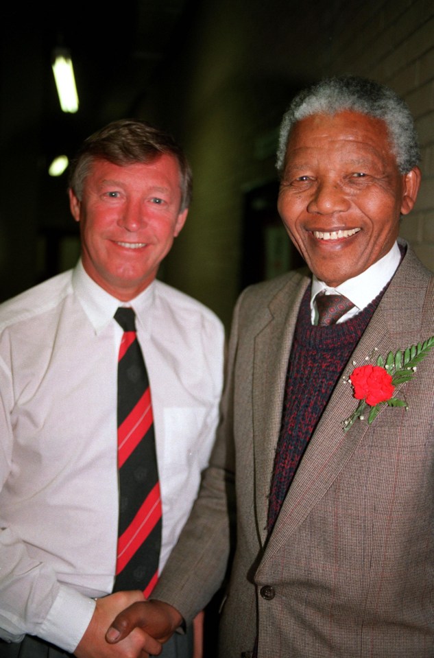 Sir Alex Ferguson meeting Nelson Mandela in 1993