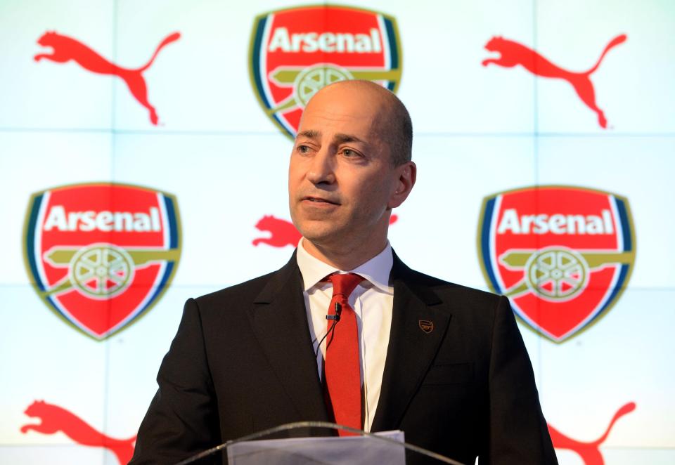  Arsenal chief Ivan Gazidis has been handed a £919,000 bonus