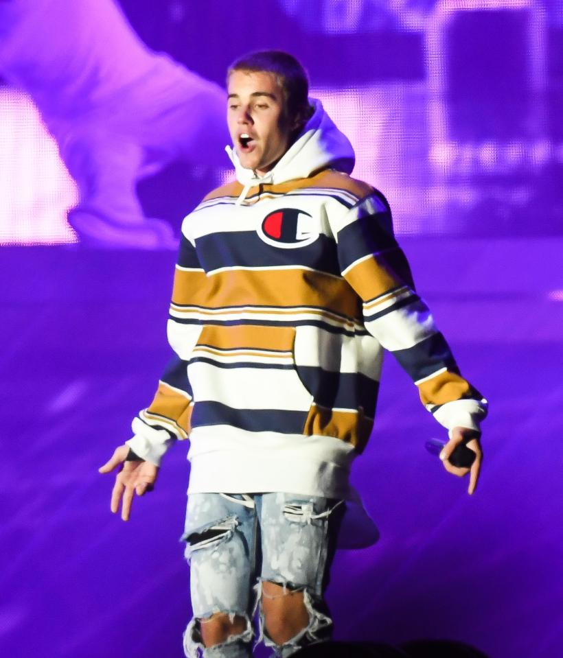  Justin Bieber drew criticism last year after admitting he was hungover mid set