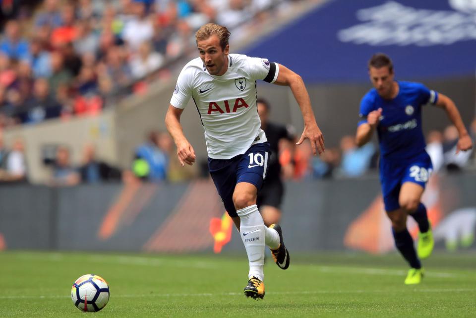  Harry Kane's is ten goals away from breaking Alan Shearer's Prem record of 36 goals in a calendar year