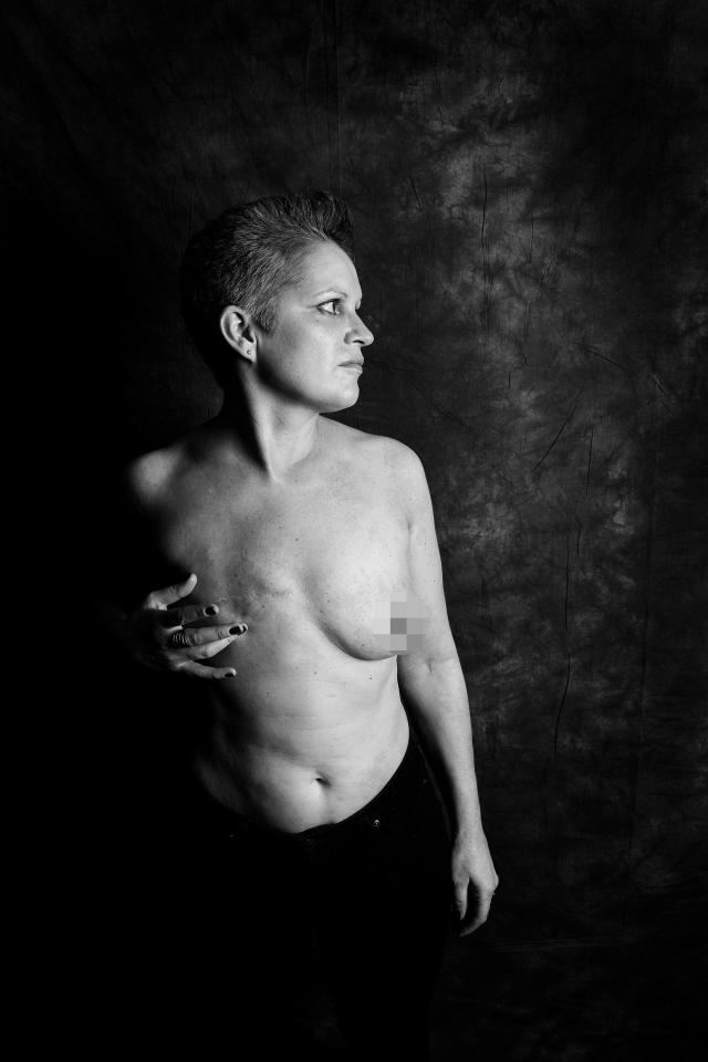 Lucy Verinder, 44, of Wakefield, West Yorkshire said 'the world doesn't end because you have to have a breast removed (or both), life can go on'