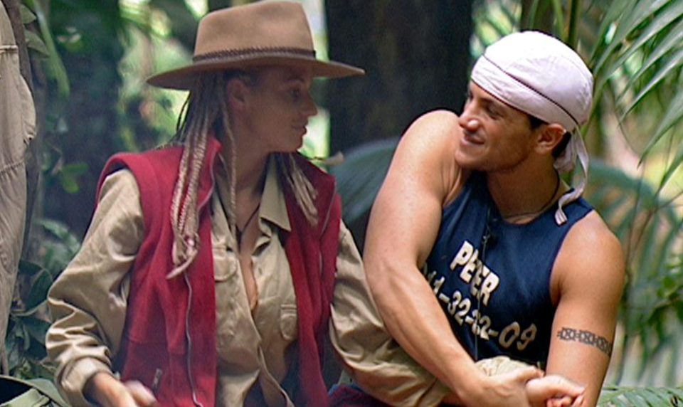  Katie and Peters love story started in the jungle