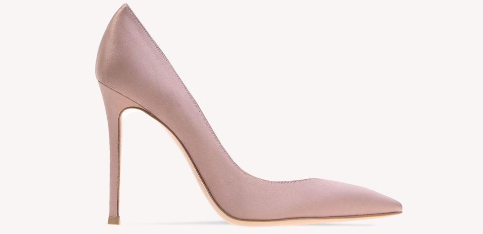  You may recognise Holly's Gianvito Rossi high heels from Tuesday's show - they cost £470