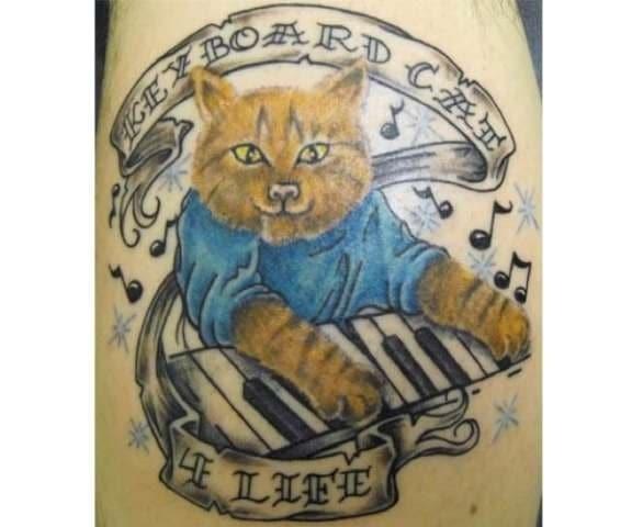  The world famous keyboard cat. Oh.