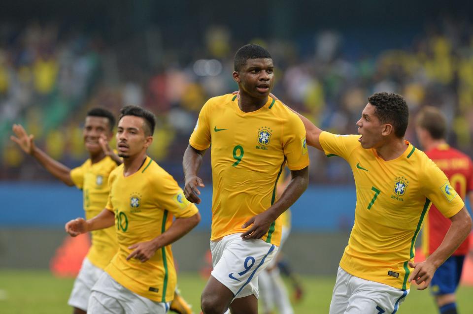  Lincoln (centre) has emerged as one of Brazil's brightest talents