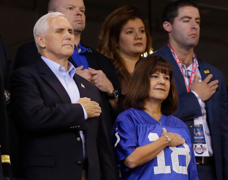  Mike Pence walked out of an NFL match on Sunday as San Francisco 49ers refused to stand for the national anthem