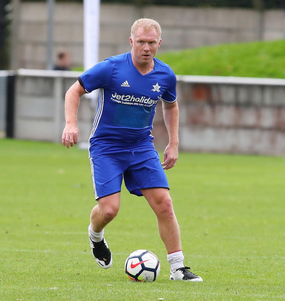 Manchester United legend Paul Scholes dazzled at Shawe View in a 3-3 draw