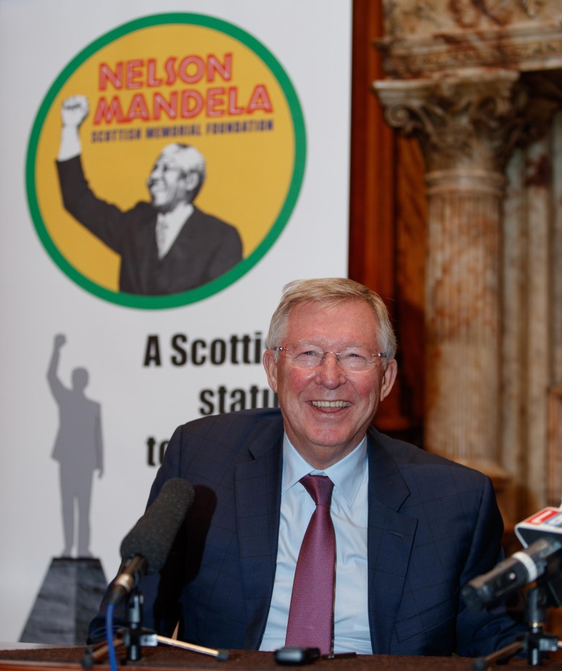 Sir Alex Ferguson lends his support to campaign for Nelson Mandela statue to be erected in Glasgow