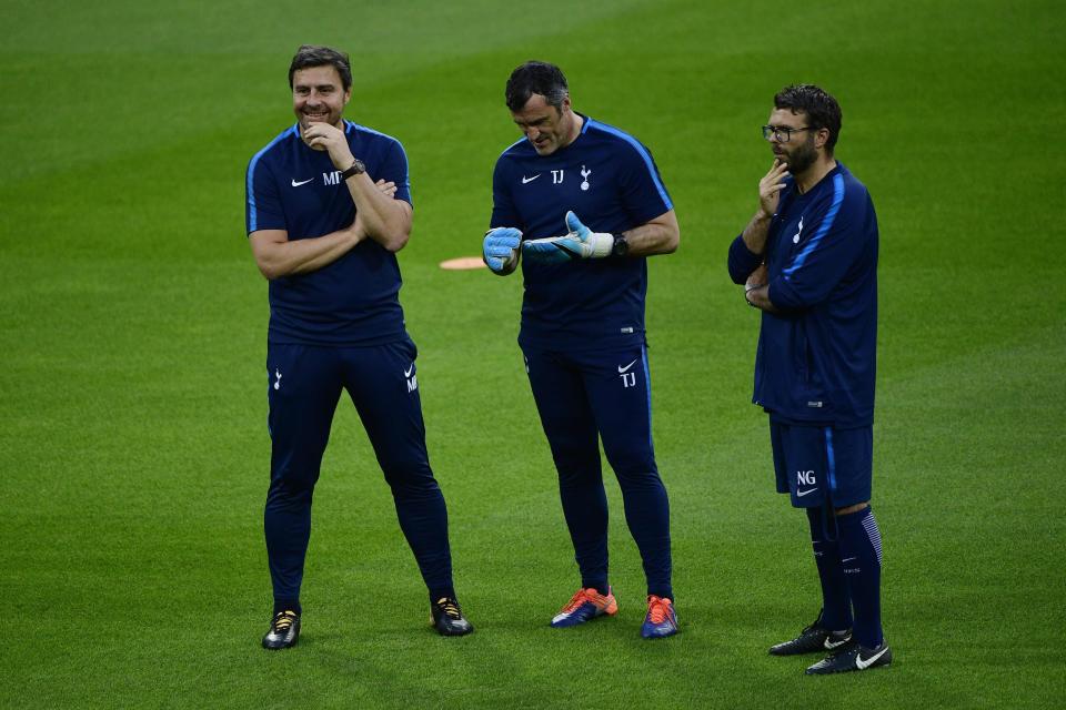 Mauricio Pochettino has a tray of lemons on his desk... to absorb negative energy