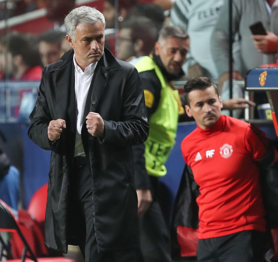  Manchester United boss Jose Mourinho has criticised other managers for moaning over injuries