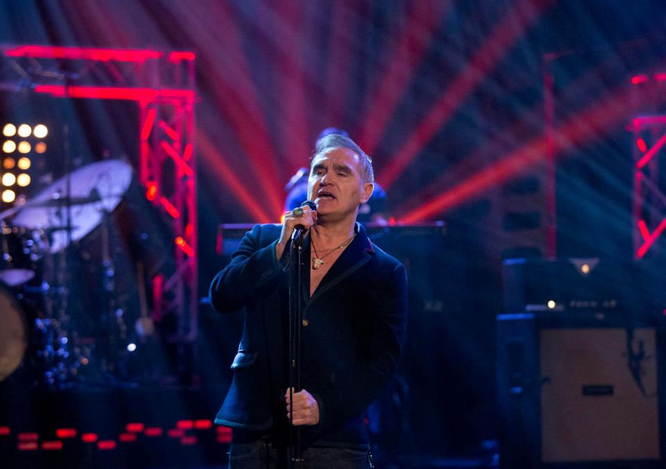  Morrissey will be performing live in the studio