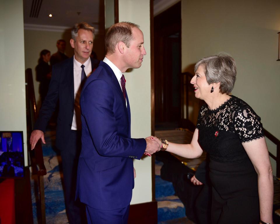  The PM and Prince William had a much more formal interaction whilst at the Pride of Britain Awards