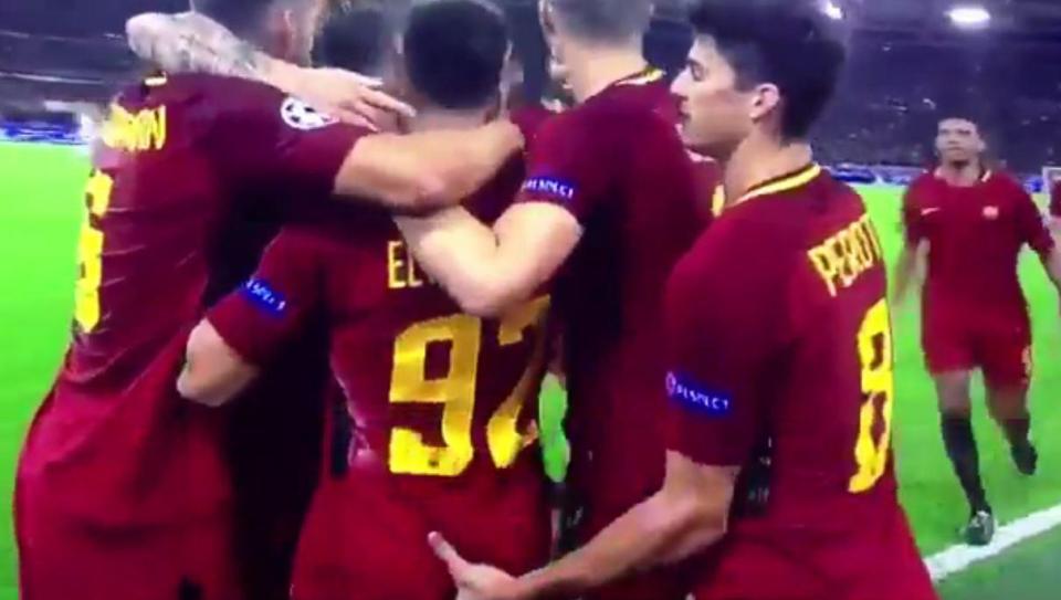 Diego Perotti celebrated in a strange manner