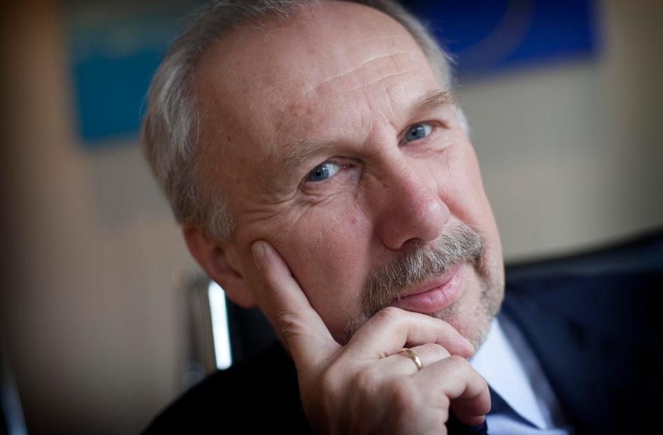  Ewald Nowotny, a policymaker at the European Central Bank is investigating whether cryptocurrency trading needs to be better regulated