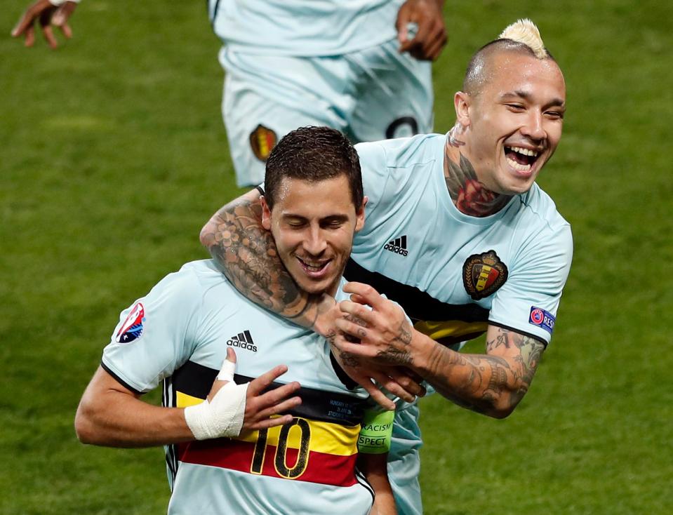  Radja Nainggolan will not link up with Eden Hazard at Chelsea after the Belgium international has reiterated that he is happy with Roma