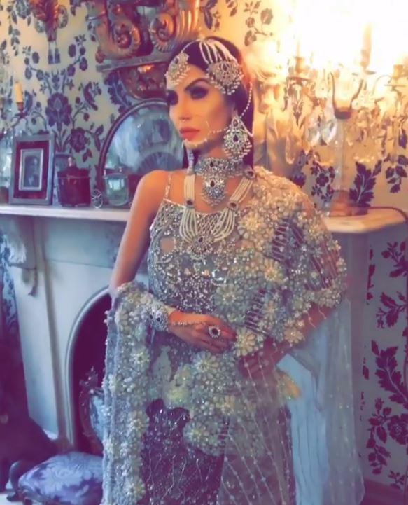 Faryal, who is three months pregnant, looked stunning as she posed in the glitzy gowns