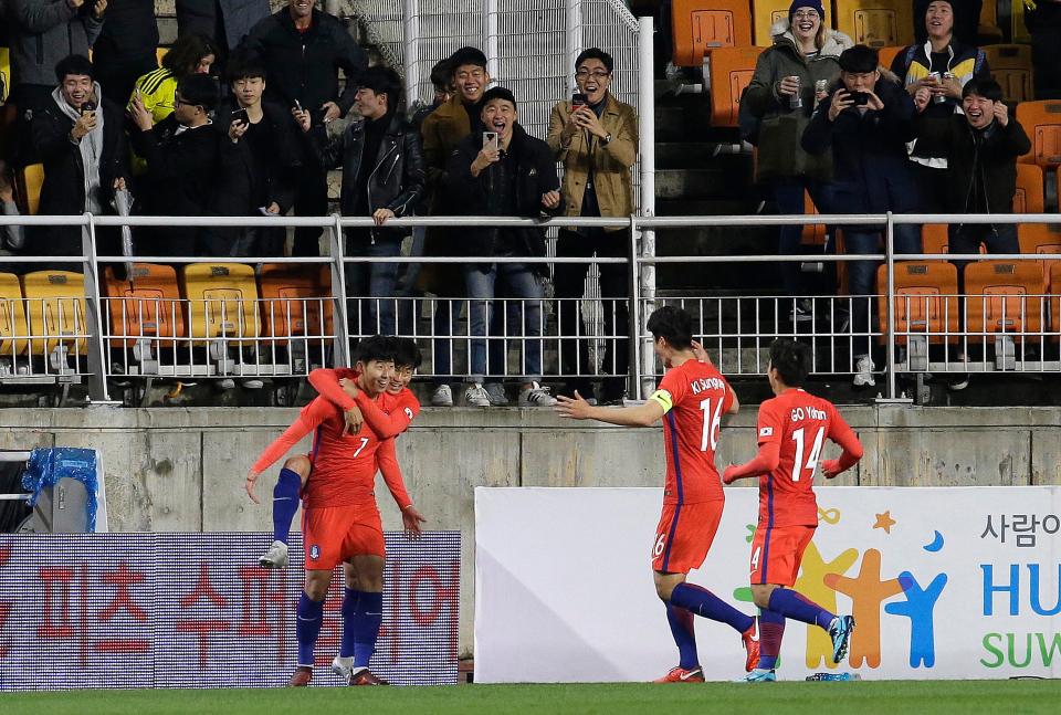  Son Heung-min scored twice as South Korea beat Colombia 2-1