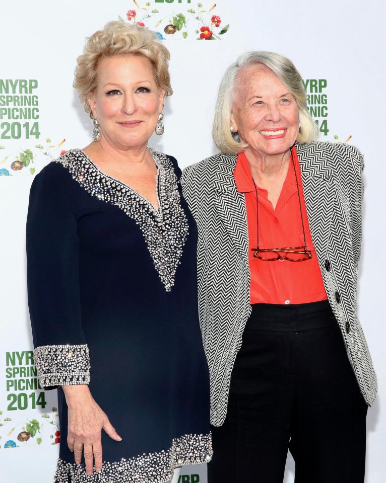  Bette Midler, left, and Liz Smith at the New York Restoration Project's 13th Annual Spring Picnic at Riverside Park in New York in May