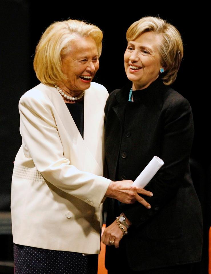  Liz Smith, left, shared a moment with then Senator Hillary Clinton in 2006