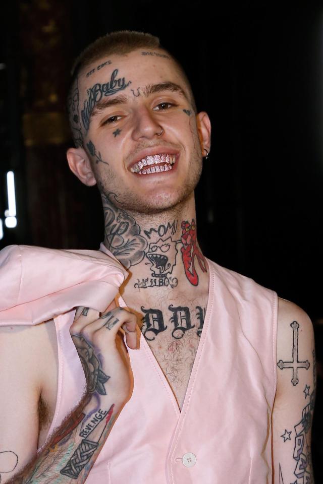  Rapper and YouTube star Lil Peep has died at the age of 21