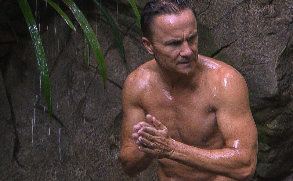  Dennis Wise gave viewers an eyeful as he took on the jungle shower