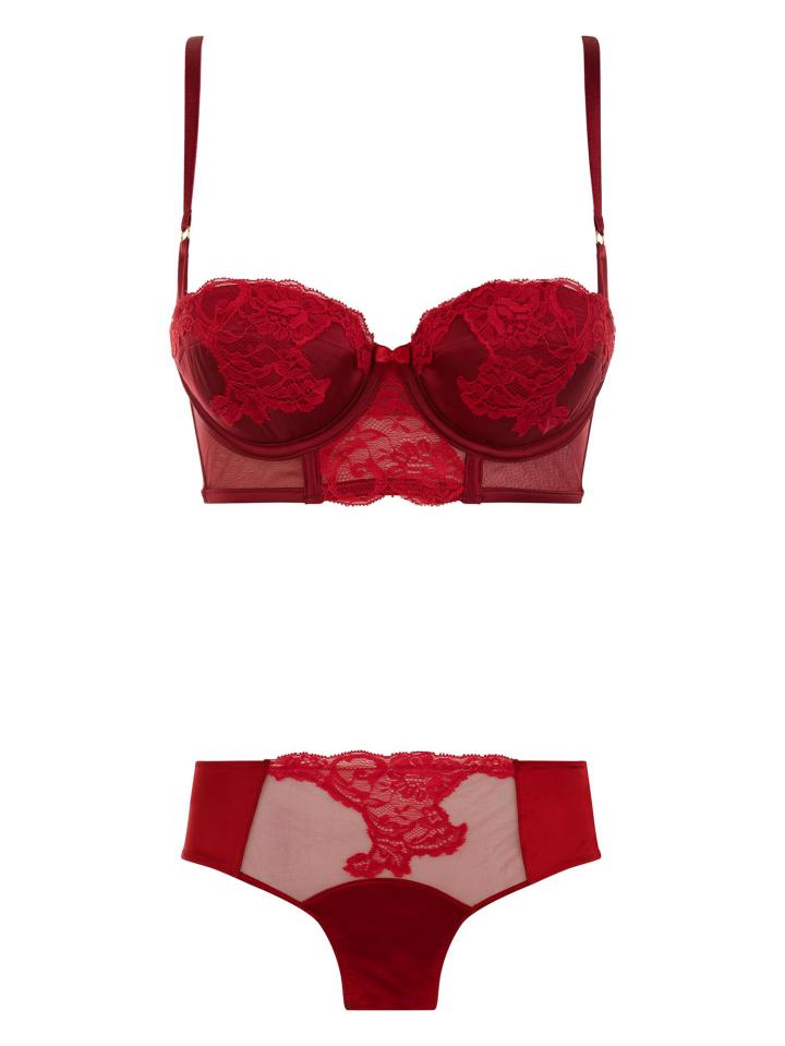  Make someone's Christmas very jolly in the Applique Longline Bra which costs £27.20 and the Applique Short which is £14.40