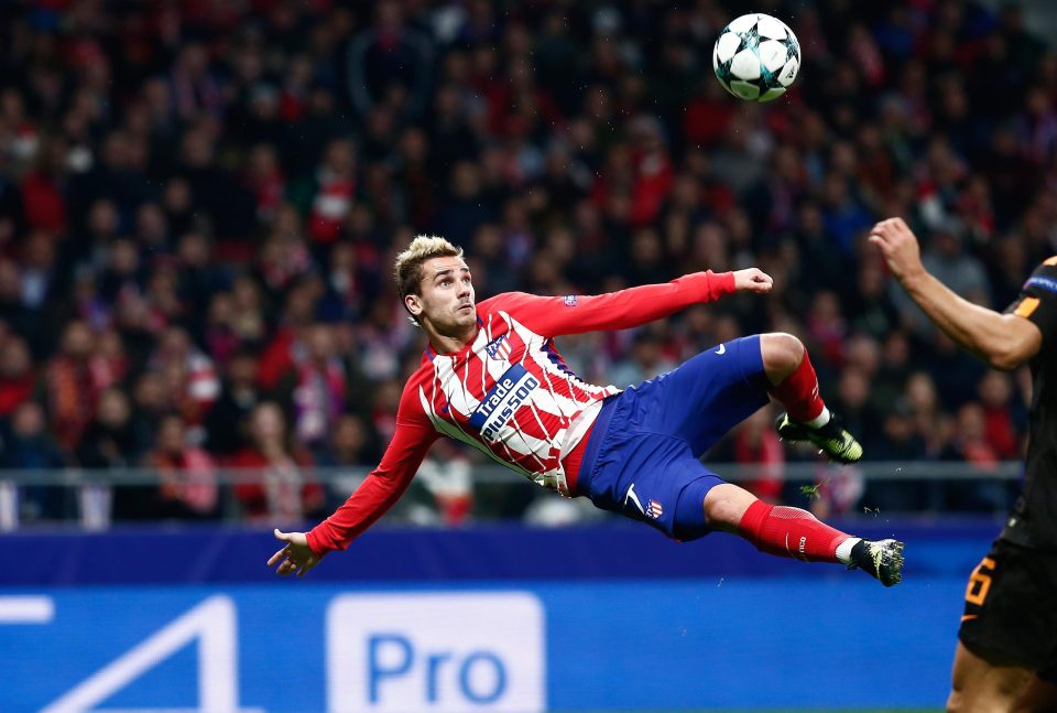  Antoine Griezmann scored a stunner as Atletico beat Roma