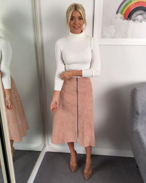  Fans flocked to buy this leather skirt Holly wore in 90 minutes despite its £495 price tag