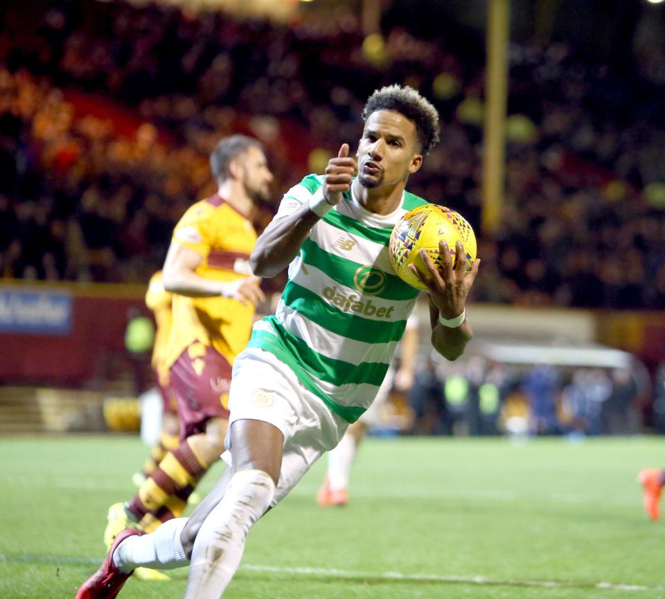  Scott Sinclair became the hero for Celtic and keep the streak alive