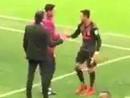 Alexis Sanchez went over to Man City coach Mikel Arteta for a hug after the game