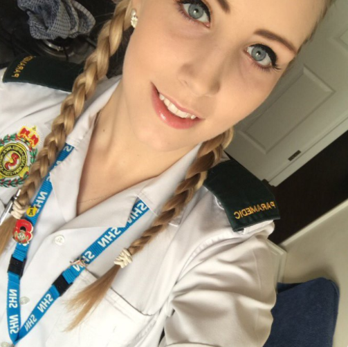  Paramedic Tasha Starkey tweeted her disgust at the note