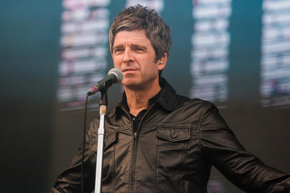 Noel Gallagher says he's thrilled an Oasis classic riled up Man United