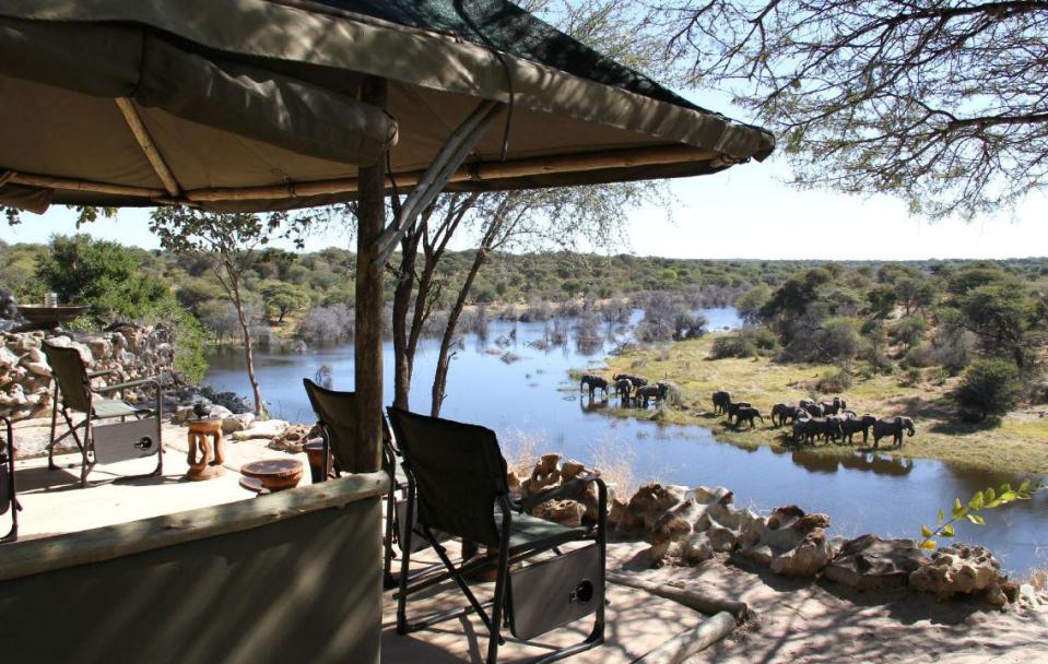 The pair spent a night at Meno a Kwena tented camp in Botswana