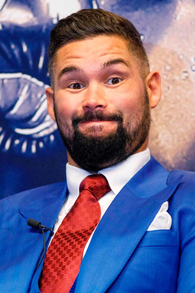 Boxing fans have been told to expect Tyson Fury and Tony Bellew collide next year