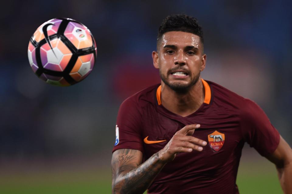  Newcastle want to sign Brazilian left-back Emerson Palmieri