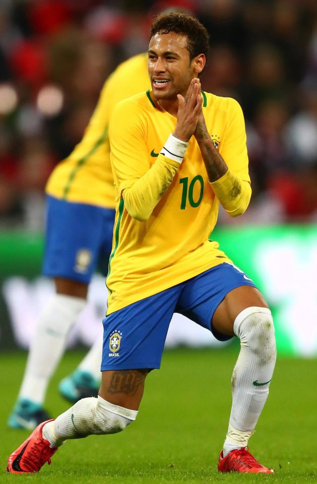  PSG have reportedly allowed Brazil superstar Neymar to fly home to deal with a family crisis