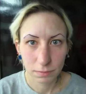  These eyebrows look like a pair of wonky ticks