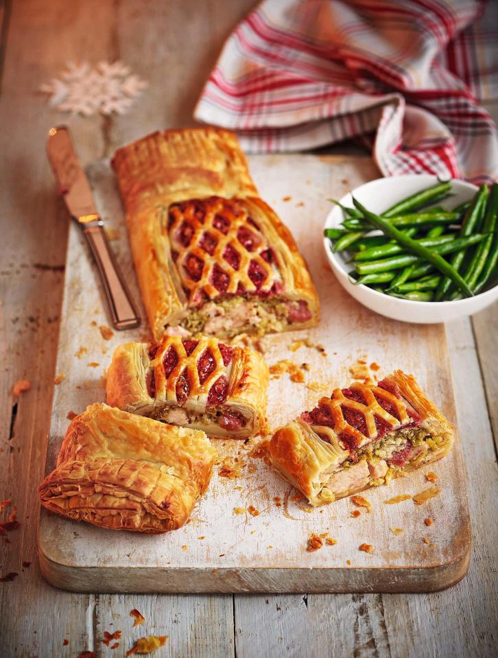  For vegetarians there's an alternative of vegetable wellington slices