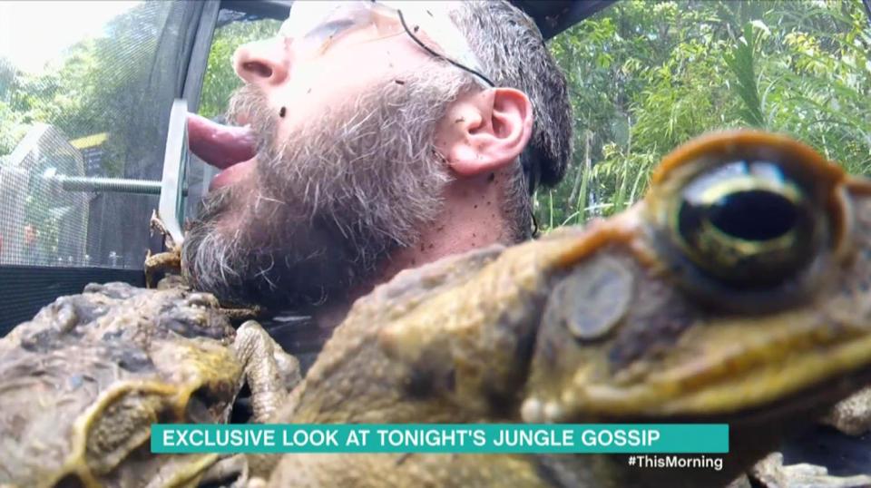  Iain Lee got very close to some toads