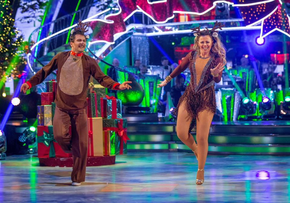  Kimberley and Pasha won the Strictly judges vote with 39/40