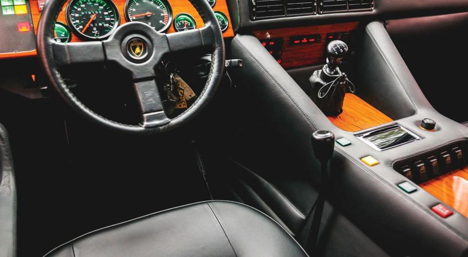  Luxurious wood and leather interior was fitted by Lamborghini to LM002