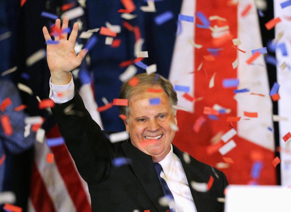  Democrat Roy Moore scored a stunning election victory over his Republican rival in deeply conservative Alabama