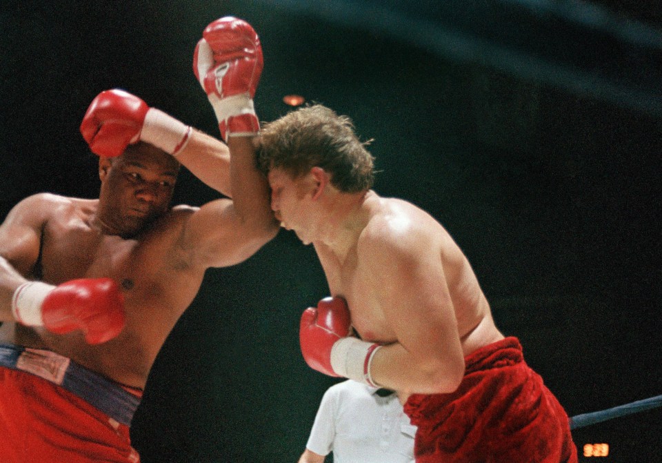 George Foreman fights Steve Zouski