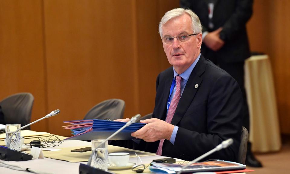  Michel Barnier said Britain must choose between existing models such as the ones governing Norway and Canada