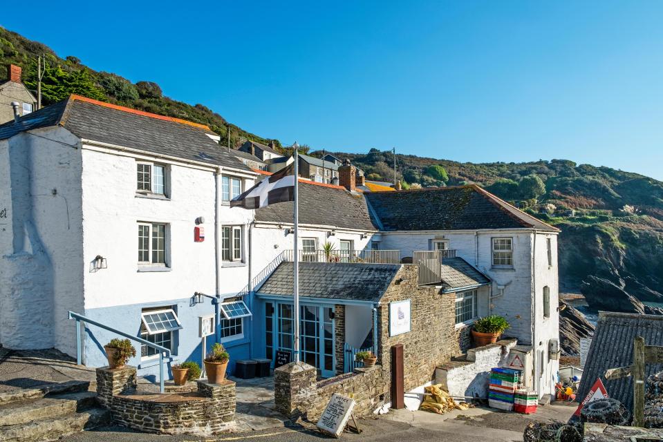  The hotel and restaurant are situated by the harbour at Portloe, Cornwall